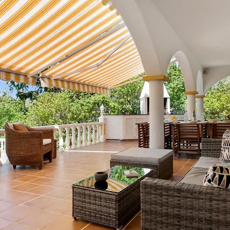 Villa Heismax Ref #40 *