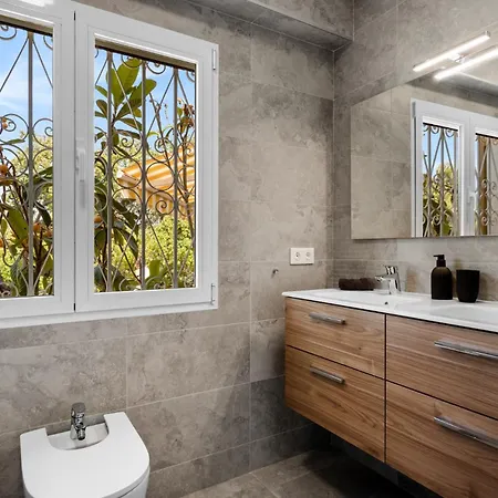 Villa Heismax Ref #40 Marbellac
