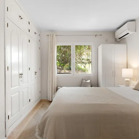 Villa Heismax Ref #40 *